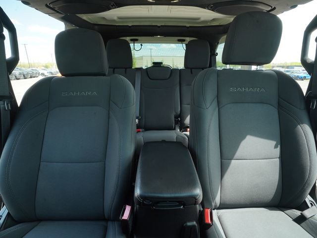 Used 2022 Jeep Wrangler Unlimited Sahara w/ Dual Top Group image 34