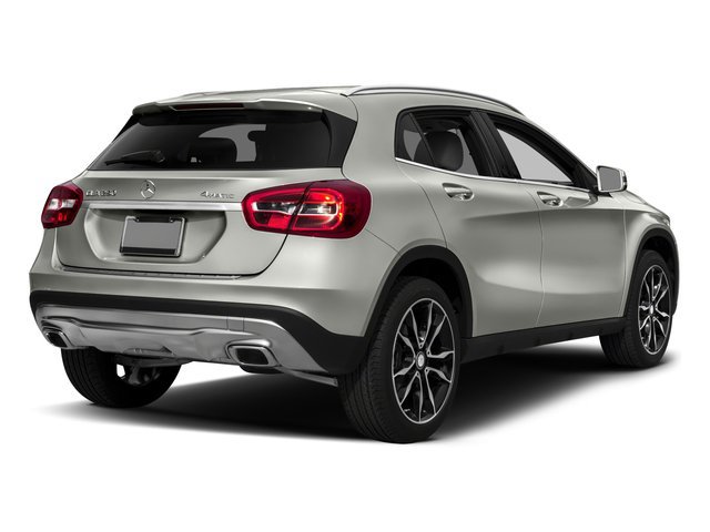 Used 2017 Mercedes-Benz GLA 250 4MATIC image 2