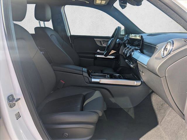 Certified 2025 Mercedes-Benz GLB 250 image 21