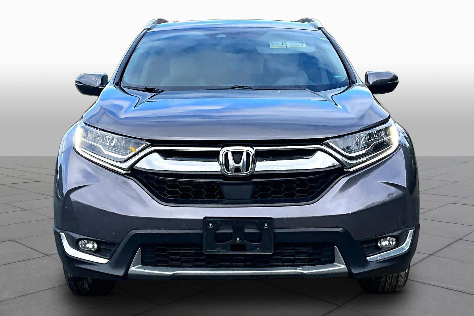 Used 2018 Honda CR-V Touring image 3