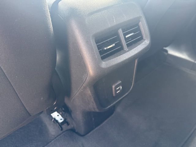 Used 2023 Chevrolet Equinox LT image 13