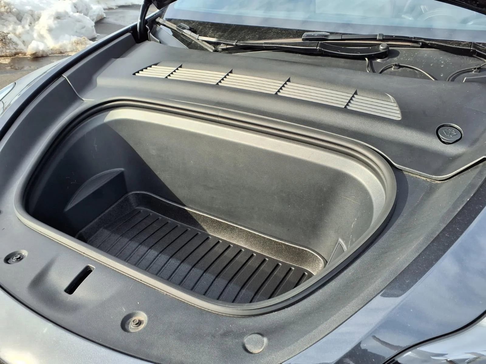 Used 2024 Tesla Model Y Long Range image 28