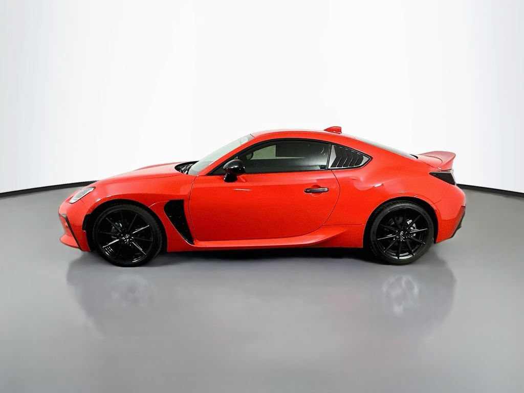 Used 2023 Toyota GR86 Premium w/ ALL Weather Mat Package (TMS) RWD image 5