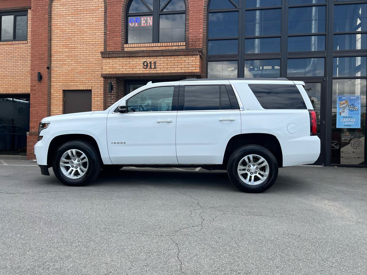 Used 2019 Chevrolet Tahoe LT AWD/4WD image 4
