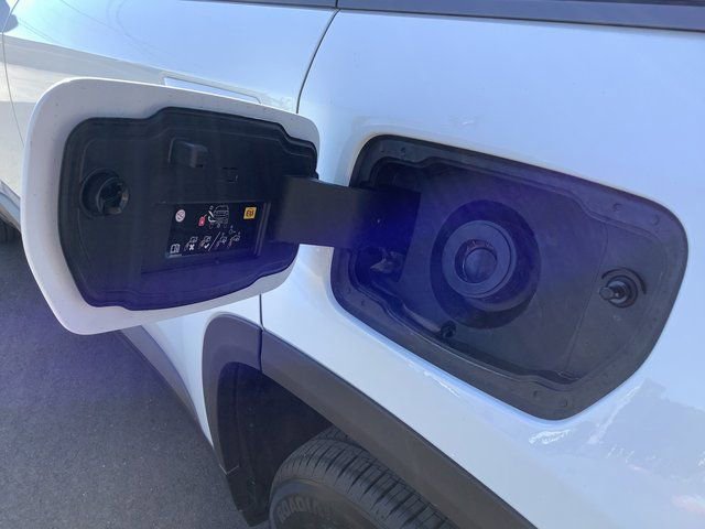 New 2026 Jeep Cherokee Limited image 23