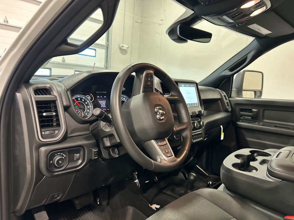New 2024 RAM 2500 Tradesman w/ Chrome Appearance Group image 15