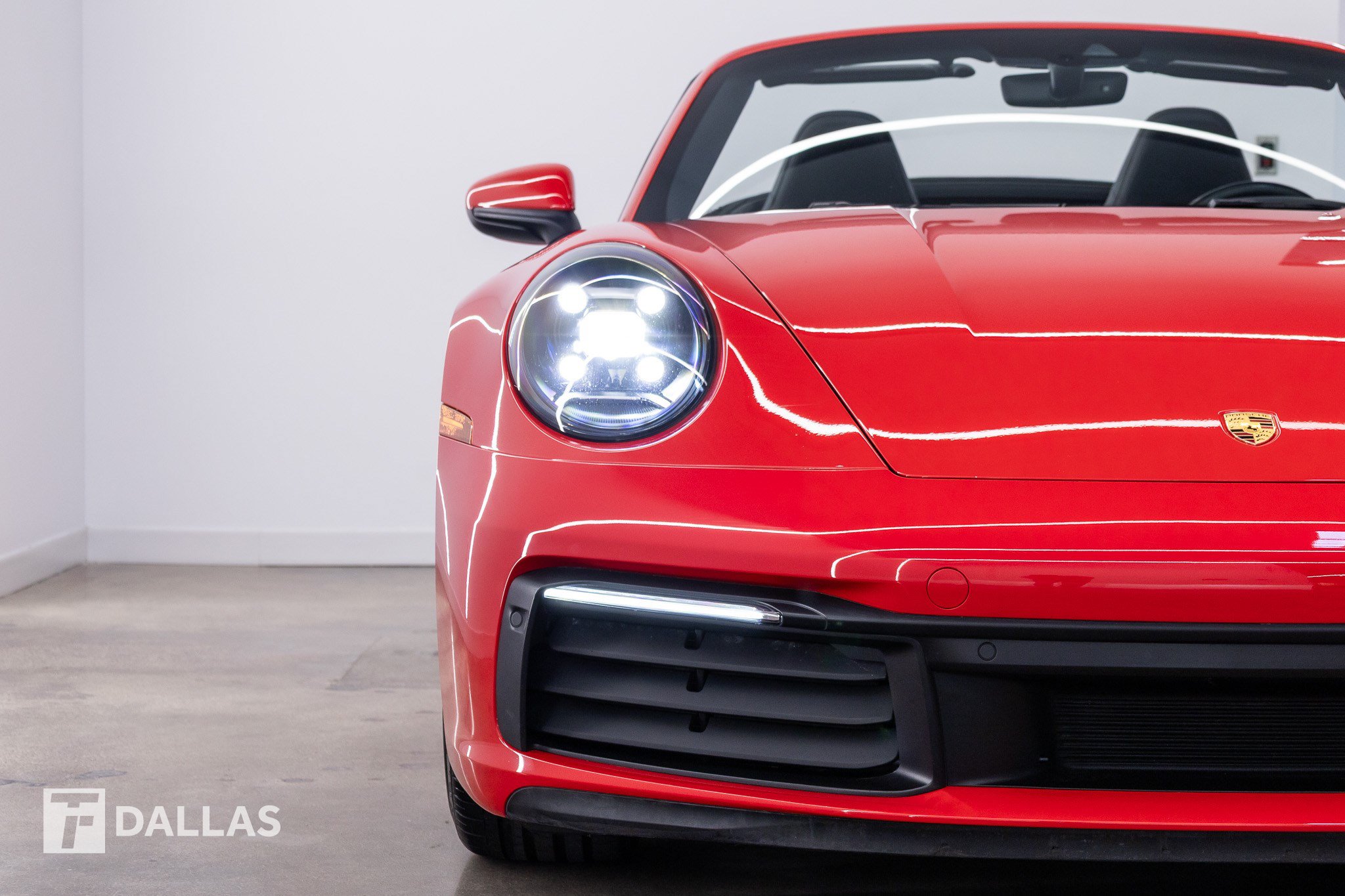 Used 2022 Porsche 911 Carrera RWD image 19