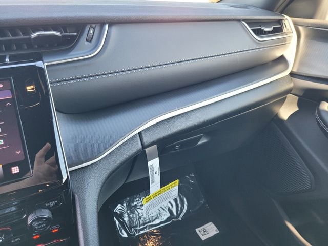 New 2025 Jeep Grand Cherokee Laredo RWD image 26