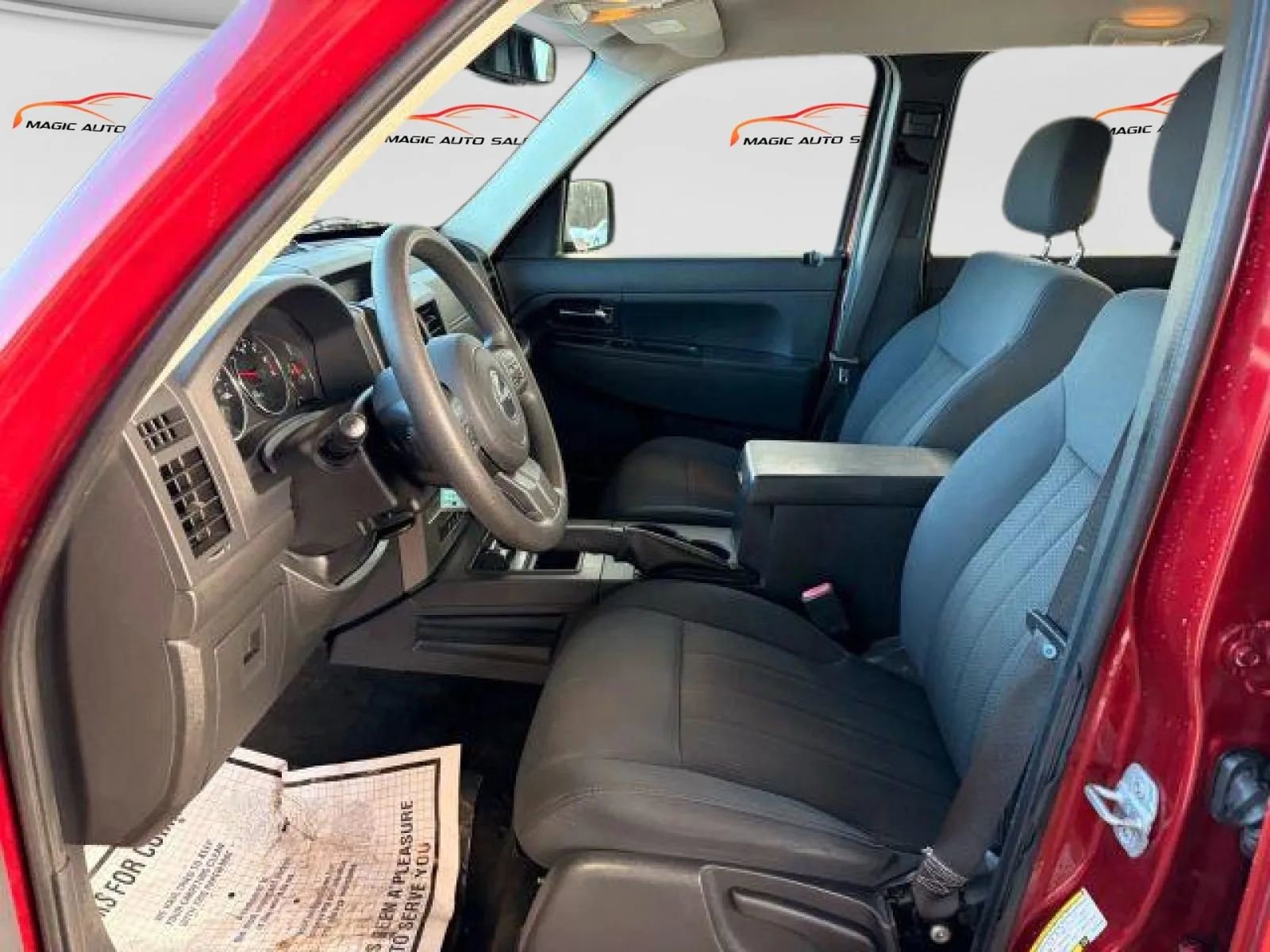 Used 2012 Jeep Liberty Sport w/ Driver Convenience Group image 13