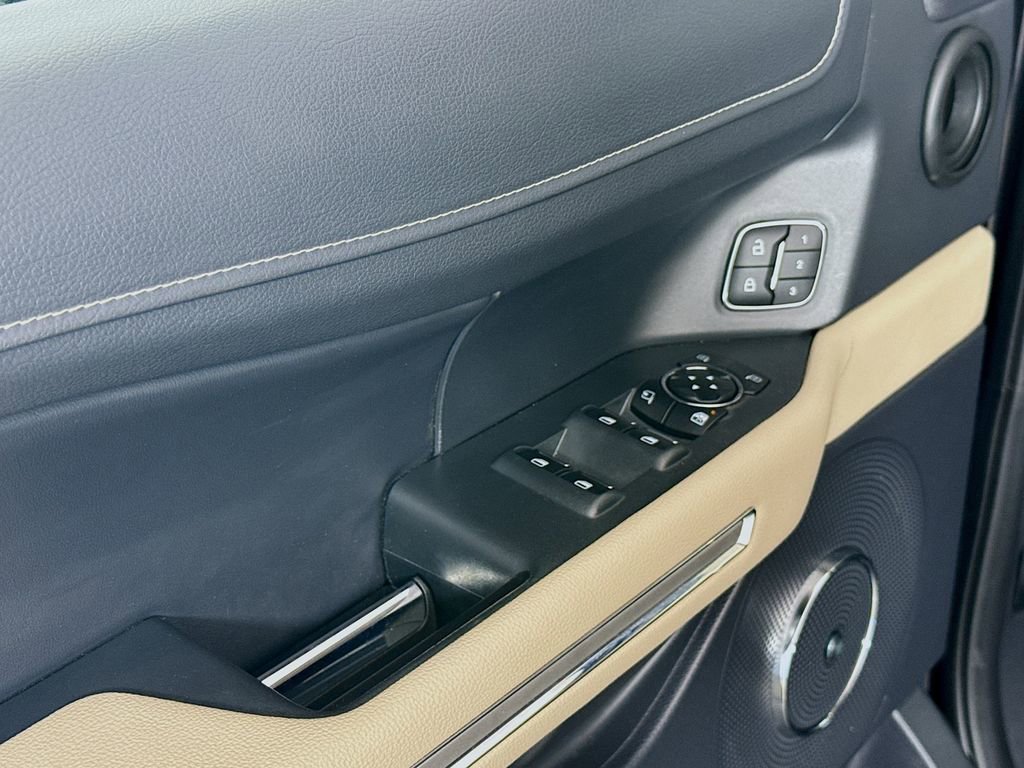 Used 2024 Ford Expedition Limited image 20