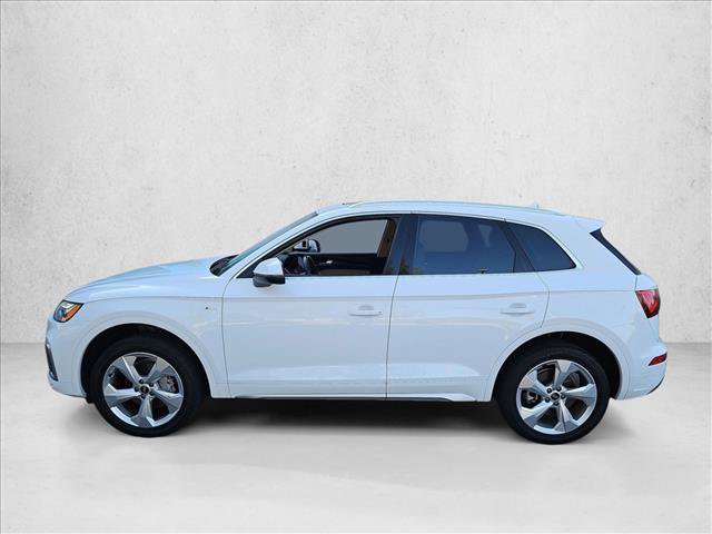 Used 2023 Audi Q5 2.0T Premium Plus w/ Premium Plus Package AWD/4WD image 9