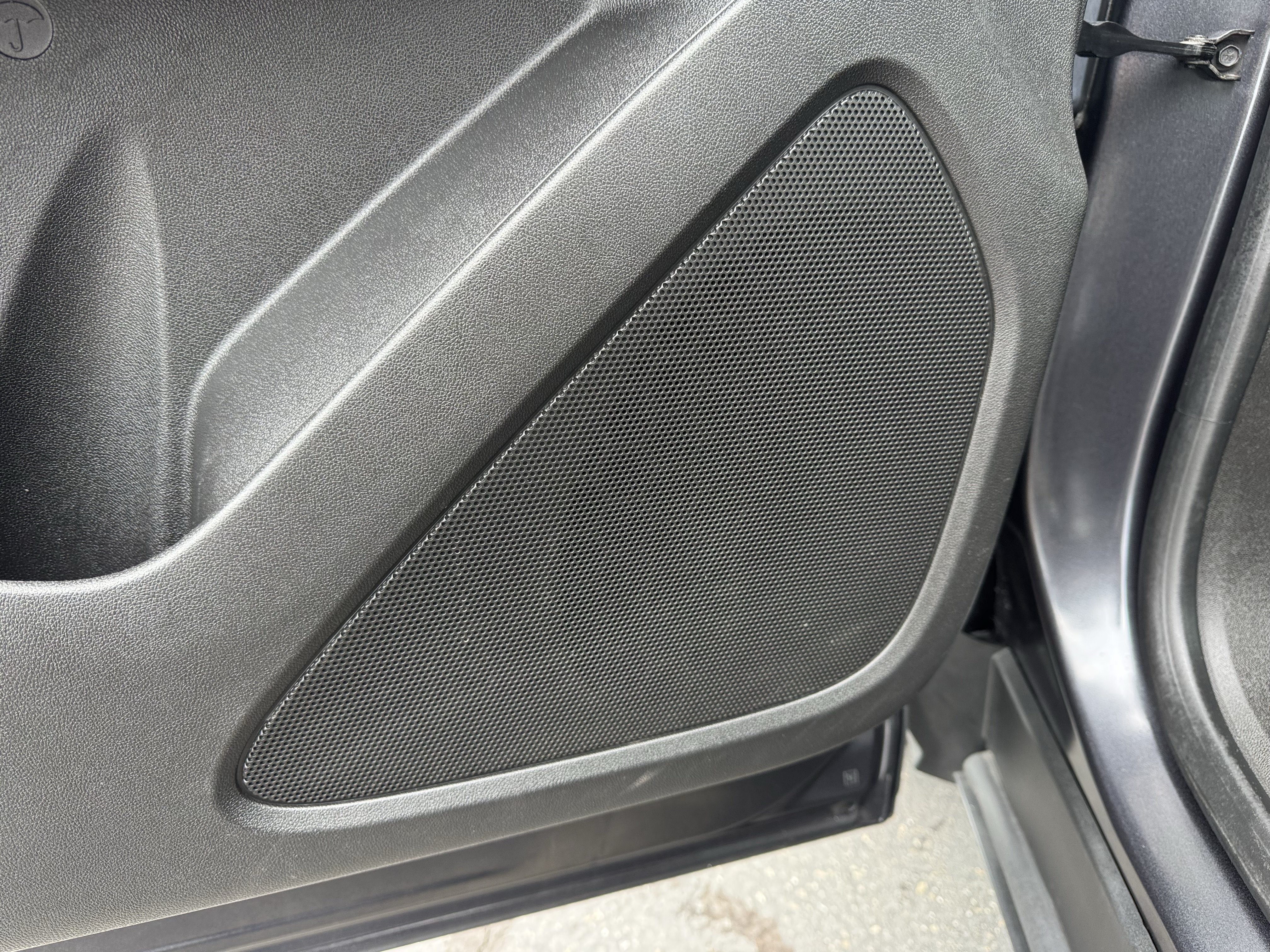 Certified 2022 Chevrolet Equinox LS AWD/4WD image 12