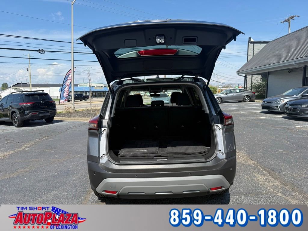 Used 2023 Nissan Rogue SV AWD/4WD image 24