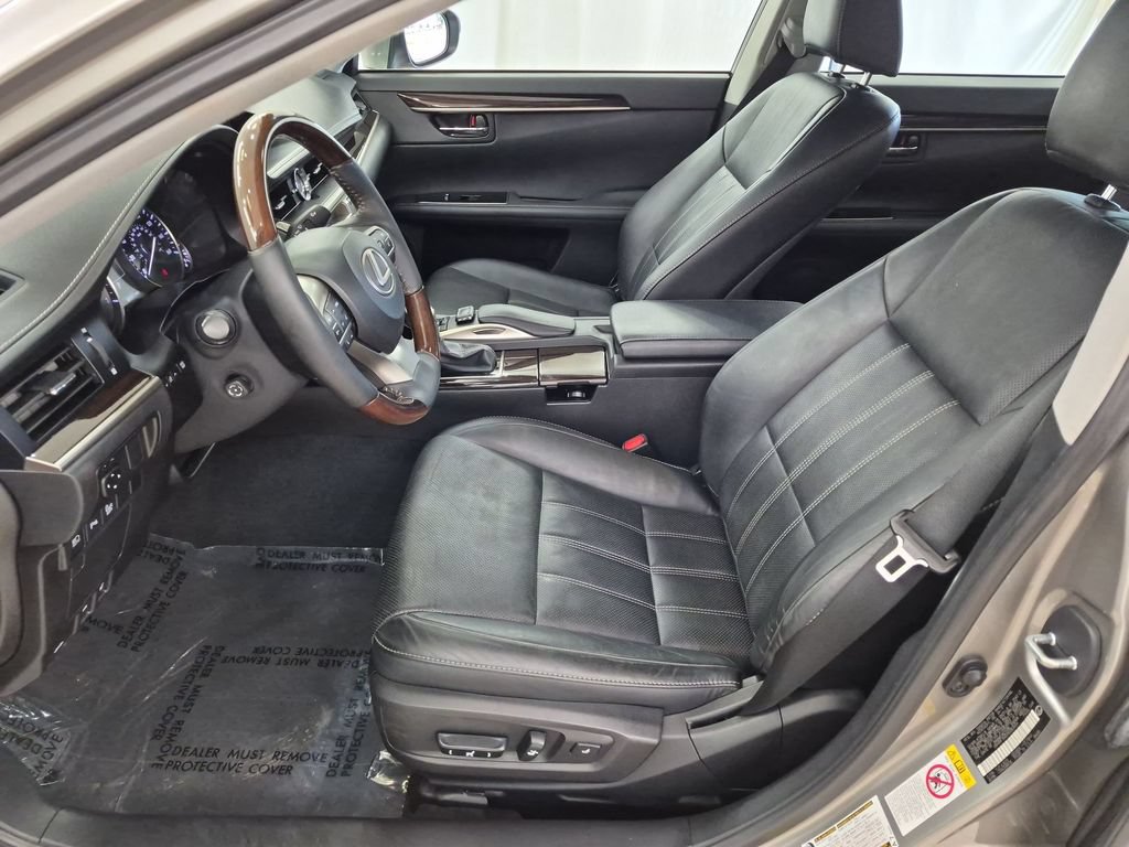 Used 2017 Lexus ES 350 w/ Luxury Package FWD image 14