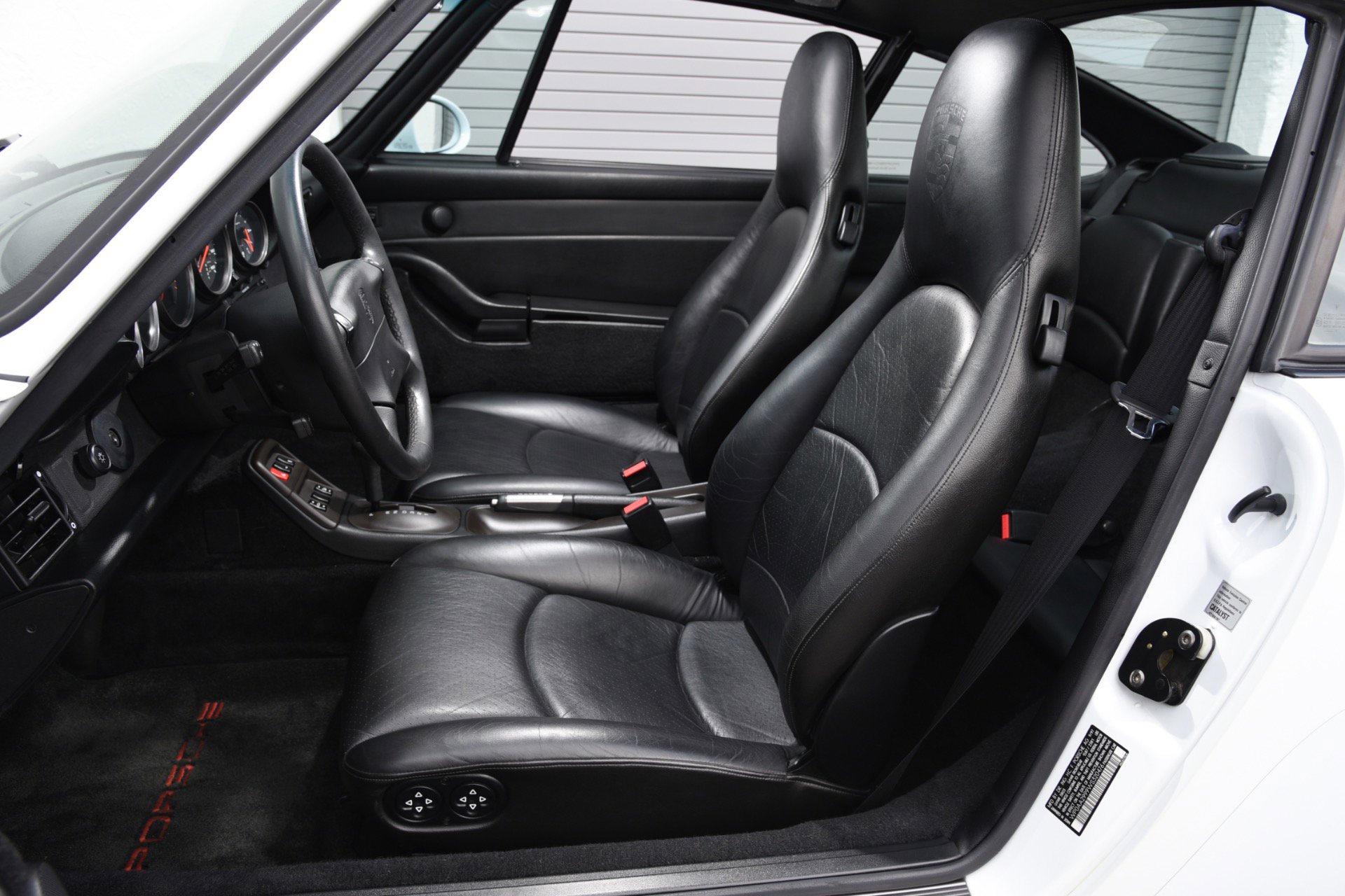 Used 1998 Porsche 911 Carrera S RWD image 17