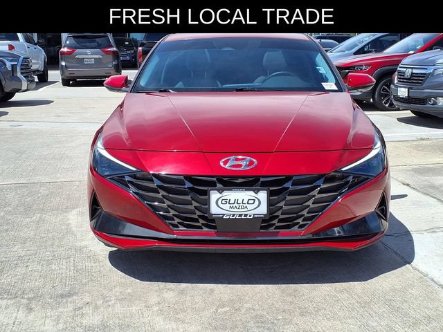 Used 2023 Hyundai Elantra Limited w/ Cargo Package FWD image 4