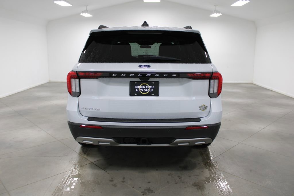 New 2026 Ford Explorer Active w/ Active Comfort Package image 7