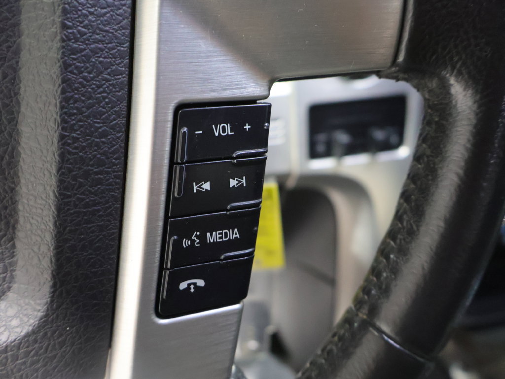 Used 2013 Ford F150 Platinum AWD/4WD image 32