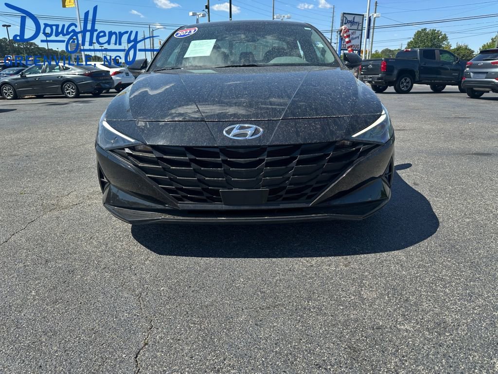 Used 2023 Hyundai Elantra SEL w/ Convenience Package FWD image 15