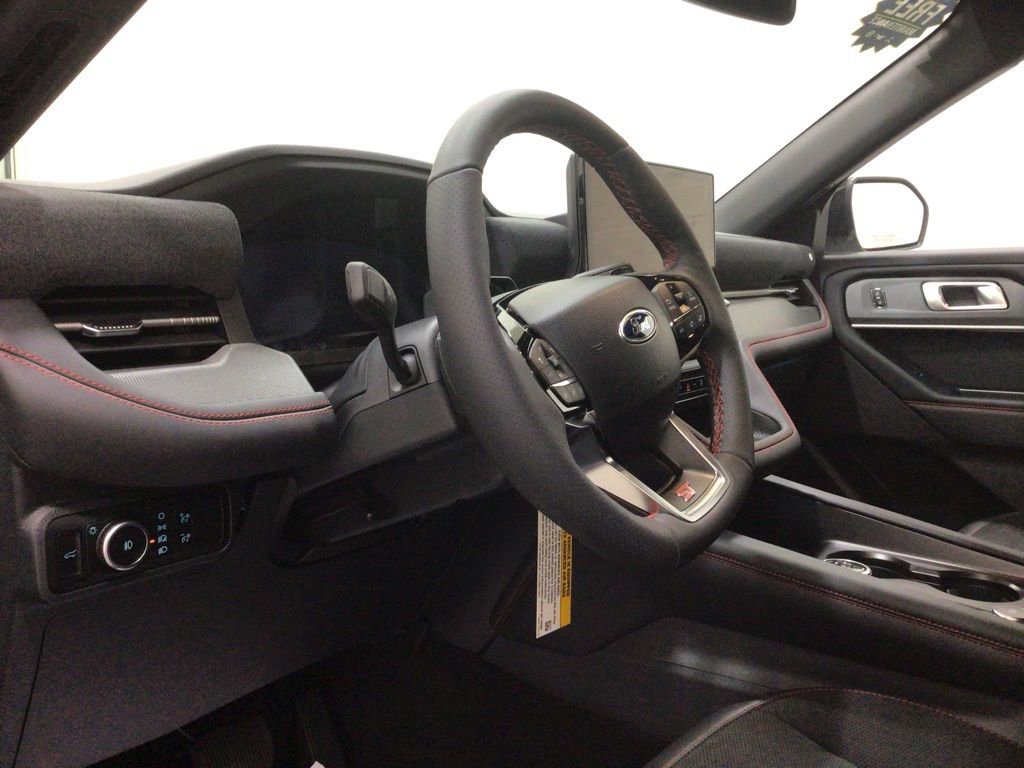 New 2026 Ford Explorer ST image 9