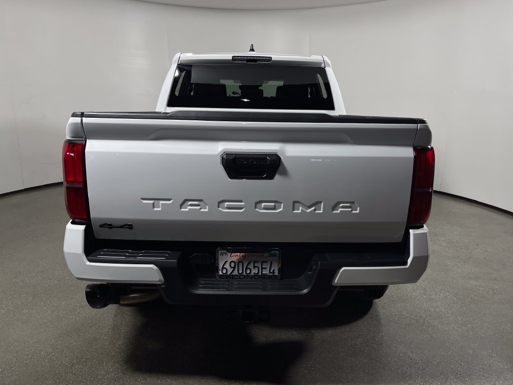 Certified 2025 Toyota Tacoma TRD Sport AWD/4WD image 4
