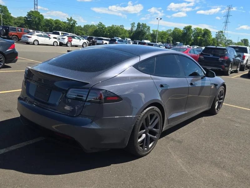 Used 2022 Tesla Model S Plaid AWD/4WD image 3