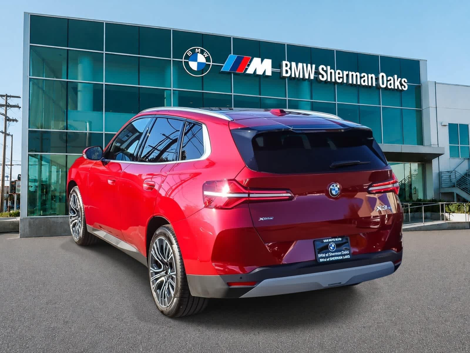 Used 2026 BMW X3 xDrive30i w/ Premium Package AWD/4WD image 6