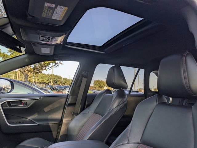 Used 2021 Toyota RAV4 XSE w/ Weather Package image 27