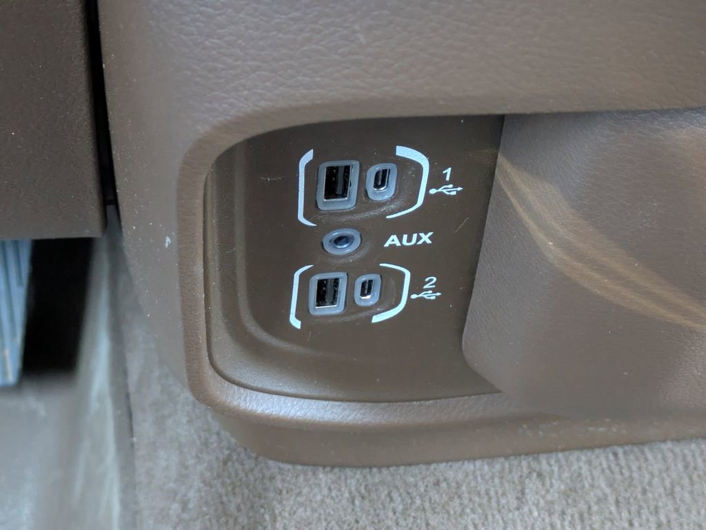 Used 2020 RAM 1500 Laramie image 22