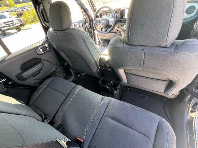 New 2026 Jeep Wrangler Unlimited Sport AWD/4WD image 27