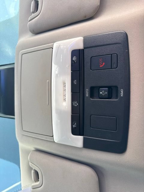 Used 2020 Nissan Altima 2.5 SL FWD image 25