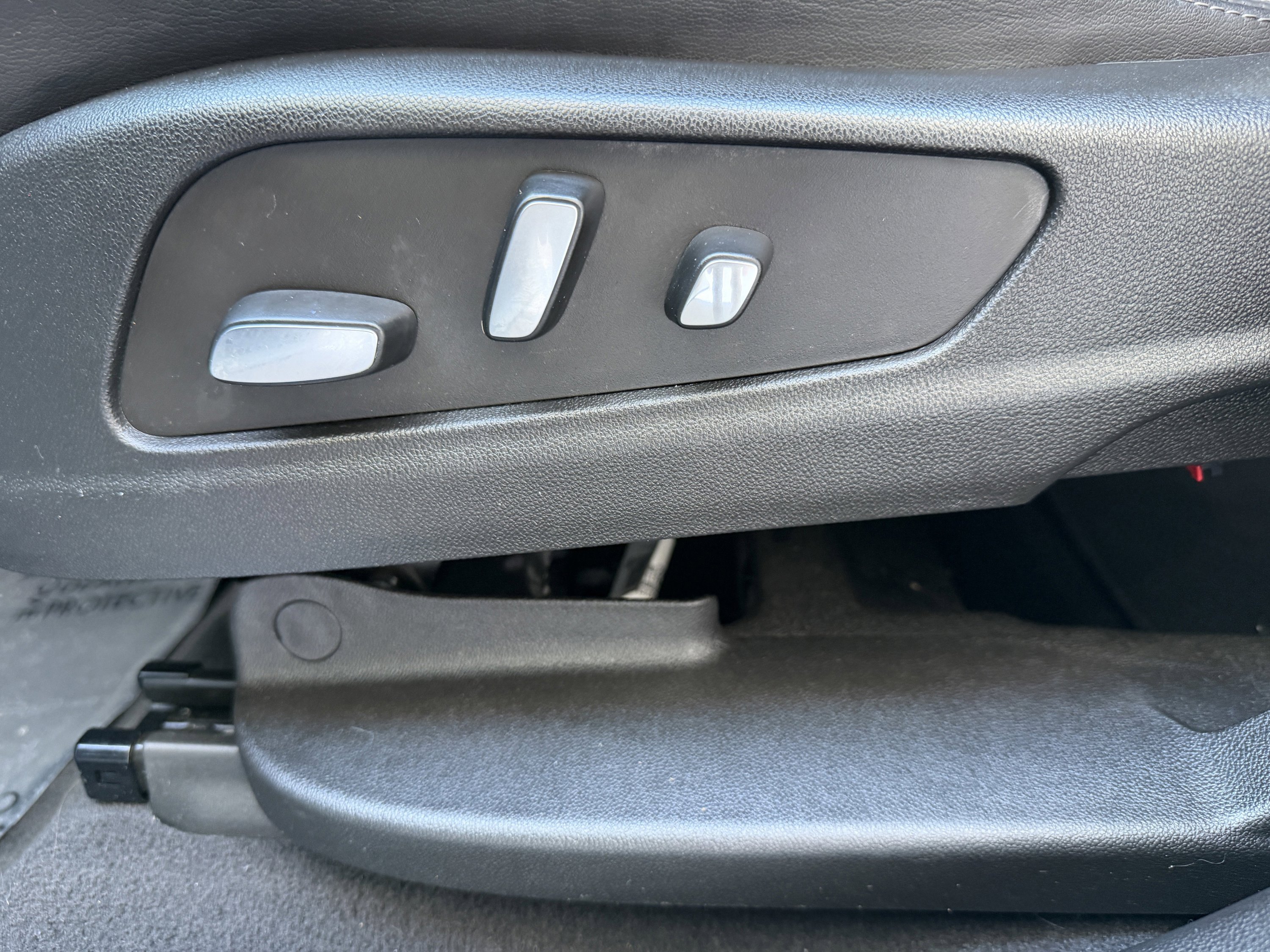 Used 2022 Cadillac XT5 Premium Luxury image 34