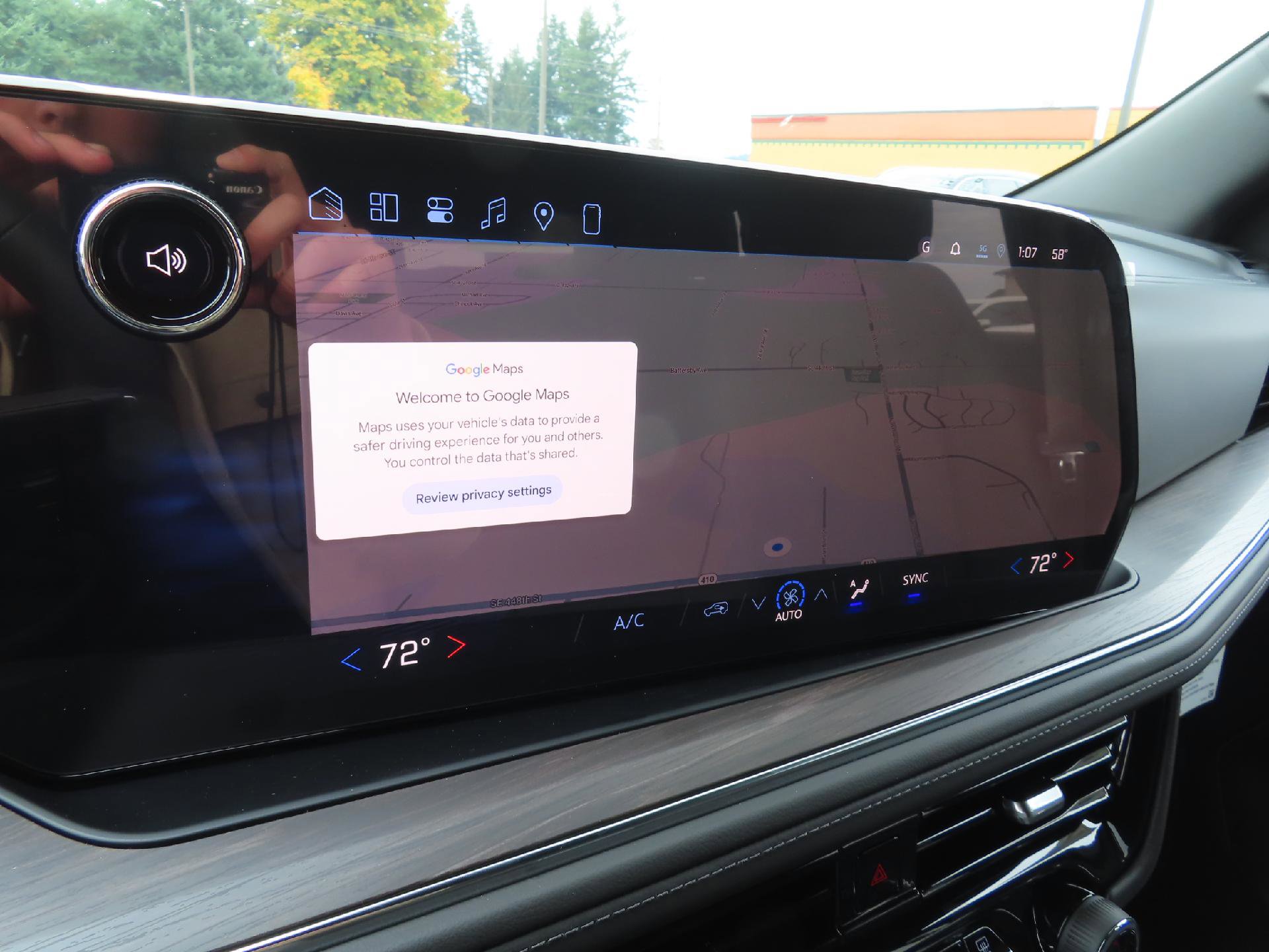 New 2026 Chevrolet Suburban LS w/ LPO, Dark Essentials Package image 24