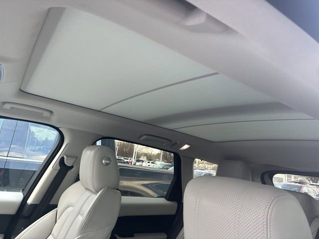 Used 2016 Land Rover Range Rover Sport HSE image 10