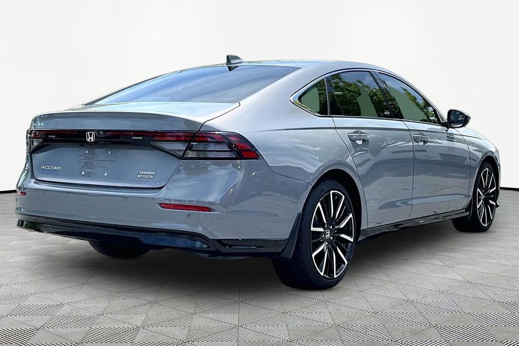 Certified 2025 Honda Accord Touring image 5