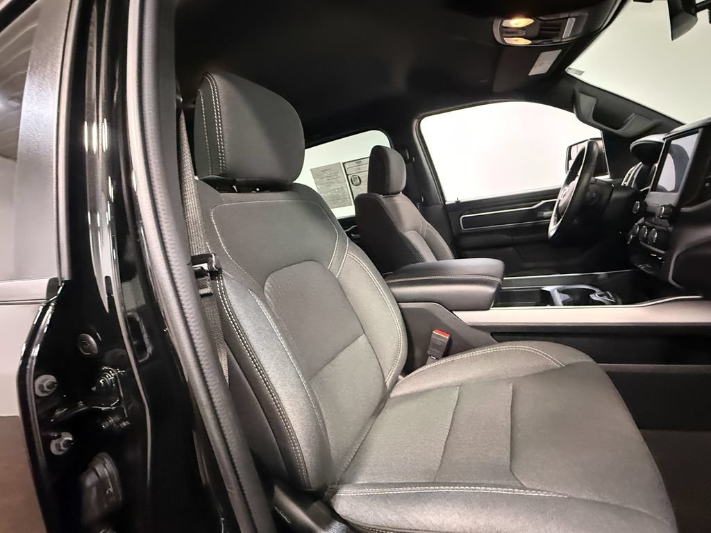 Used 2023 RAM 1500 Big Horn AWD/4WD image 62