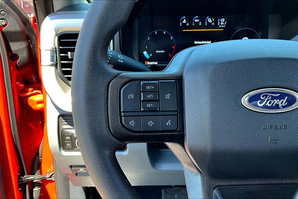 New 2026 Ford F350 XLT w/ XLT Premium Package image 19