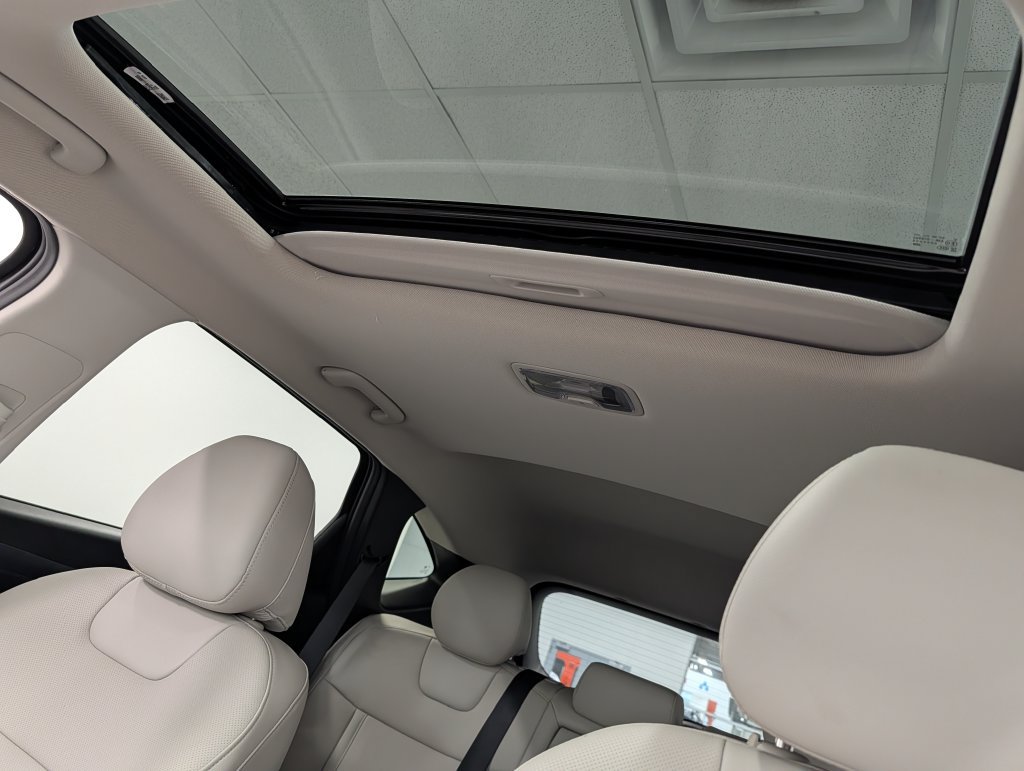 Certified 2025 Hyundai Tucson SEL AWD/4WD image 21