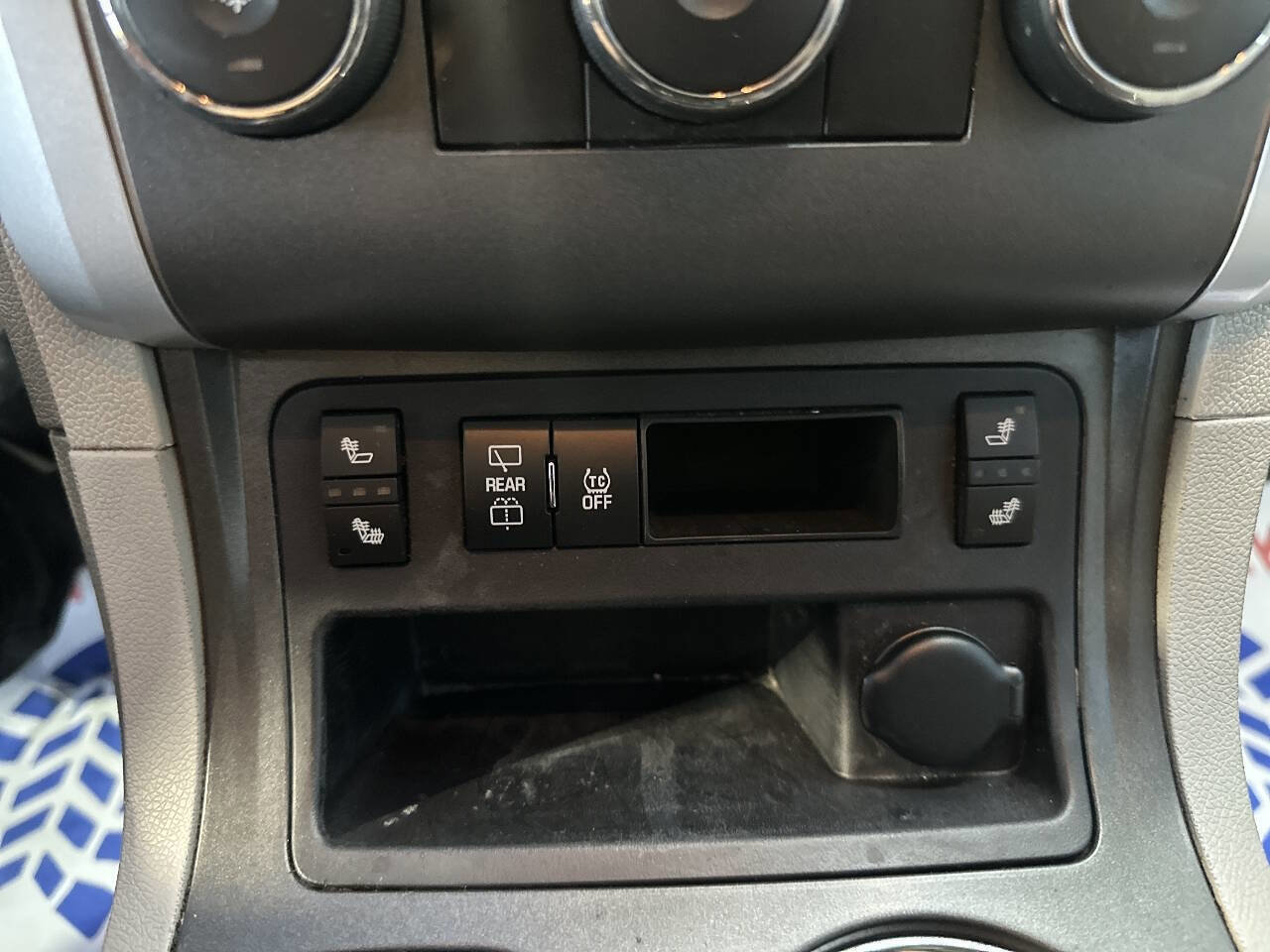 Used 2012 Chevrolet Traverse LT w/ All-Star Edition image 30