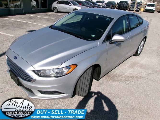 Used 2017 Ford Fusion SE image 24