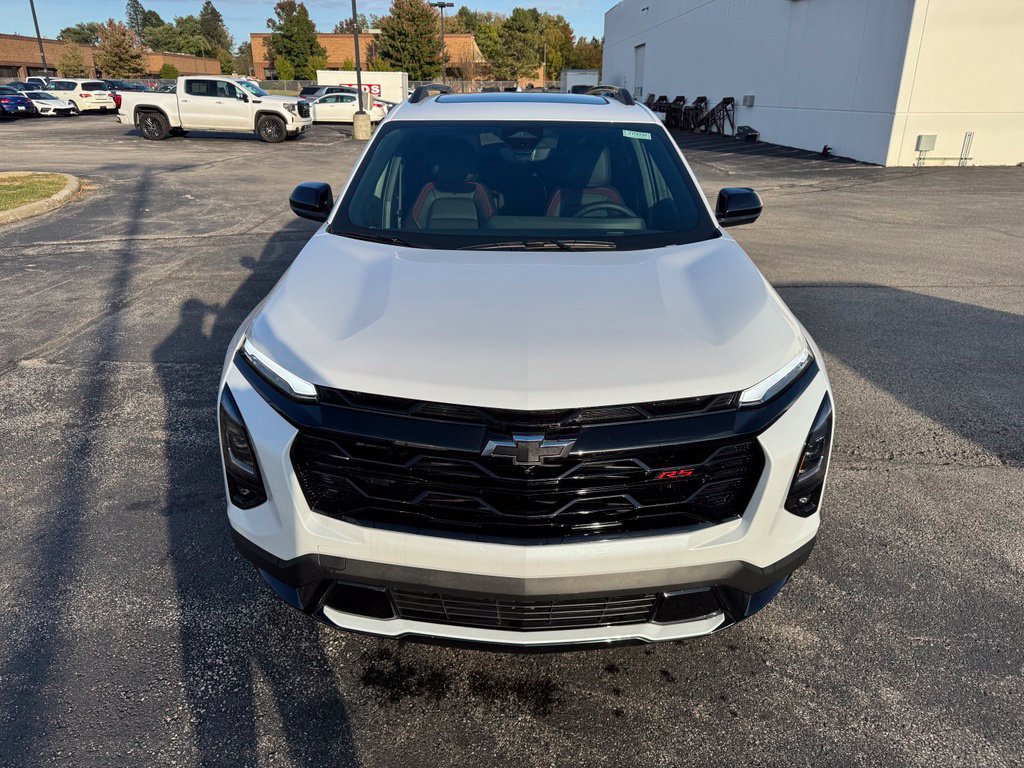 New 2027 Chevrolet Equinox RS w/ Safety and Technology Package AWD/4WD image 2
