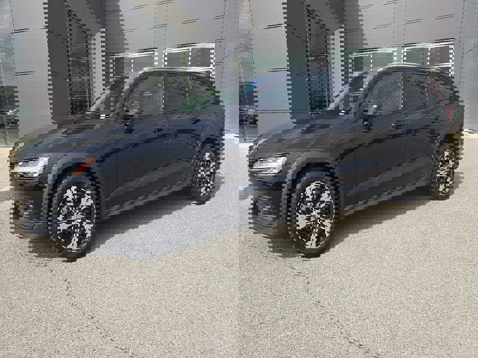 Certified 2024 Volvo V60 B5 Cross Country Plus