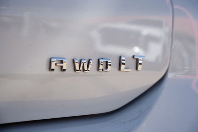 Used 2020 Chevrolet Equinox LT AWD/4WD image 11