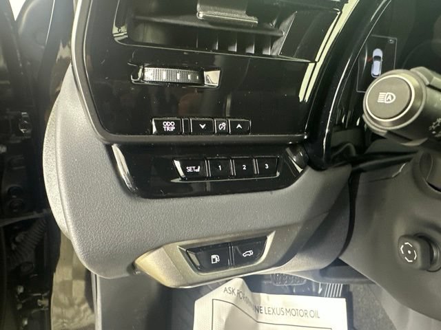 Used 2024 Lexus RX 350 Premium w/ Cold Area Package AWD/4WD image 14