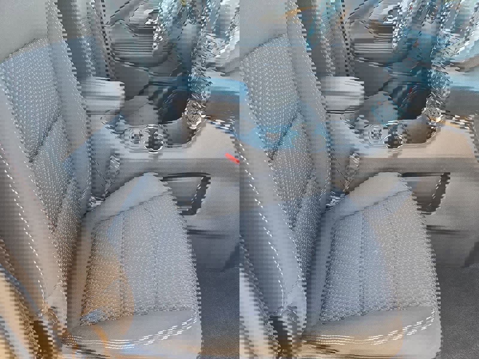 Used 2024 GMC Terrain SLE image 20