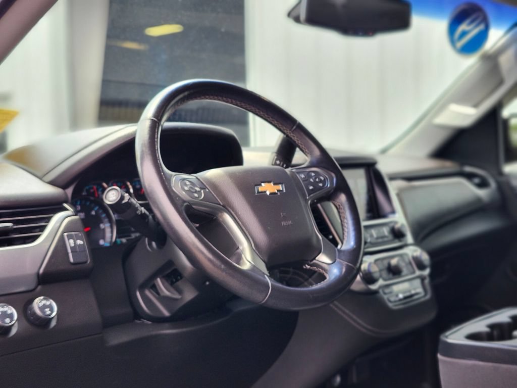 Used 2019 Chevrolet Tahoe LS AWD/4WD image 17
