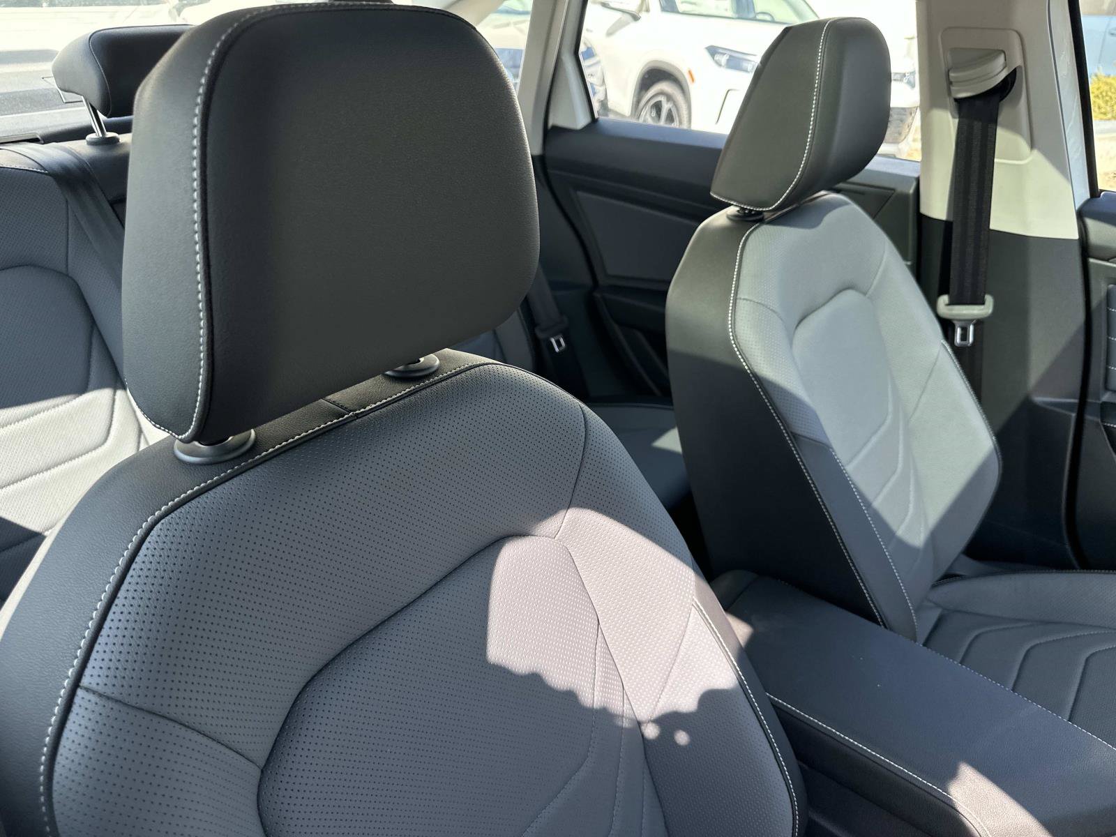 New 2027 Volkswagen Jetta SEL FWD image 29