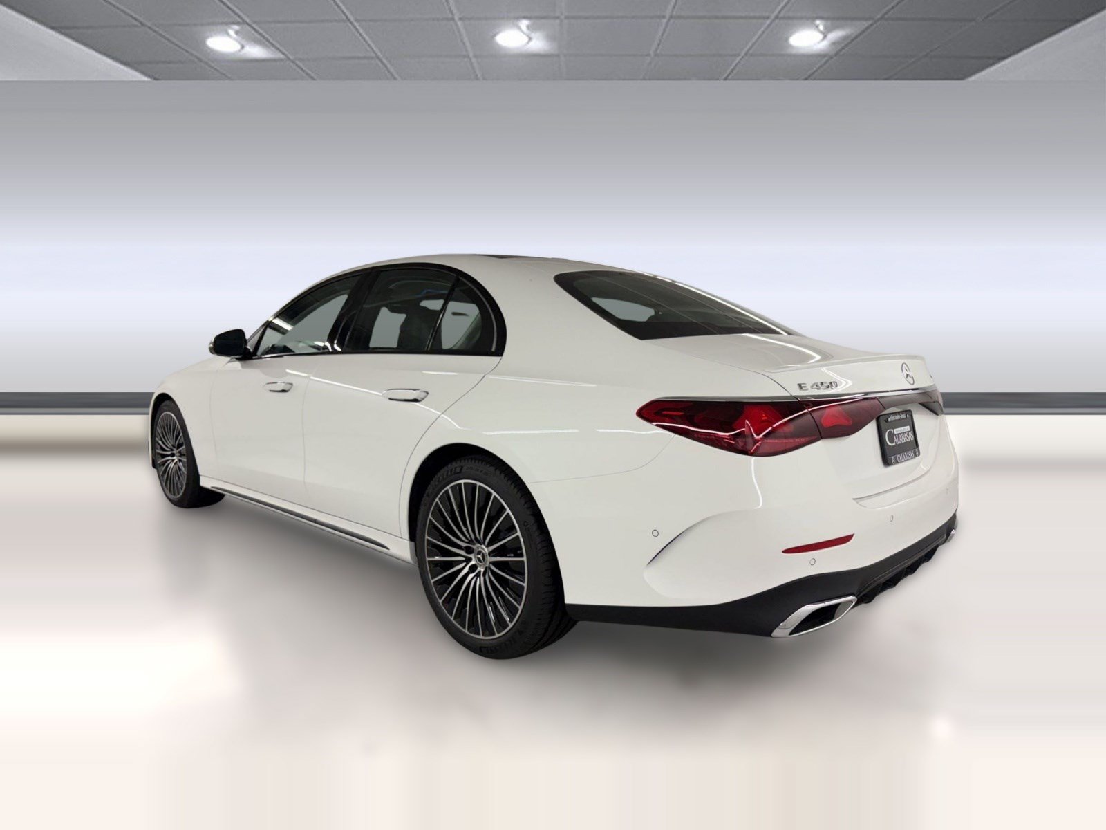 New 2026 Mercedes-Benz E 450 4MATIC Sedan image 3