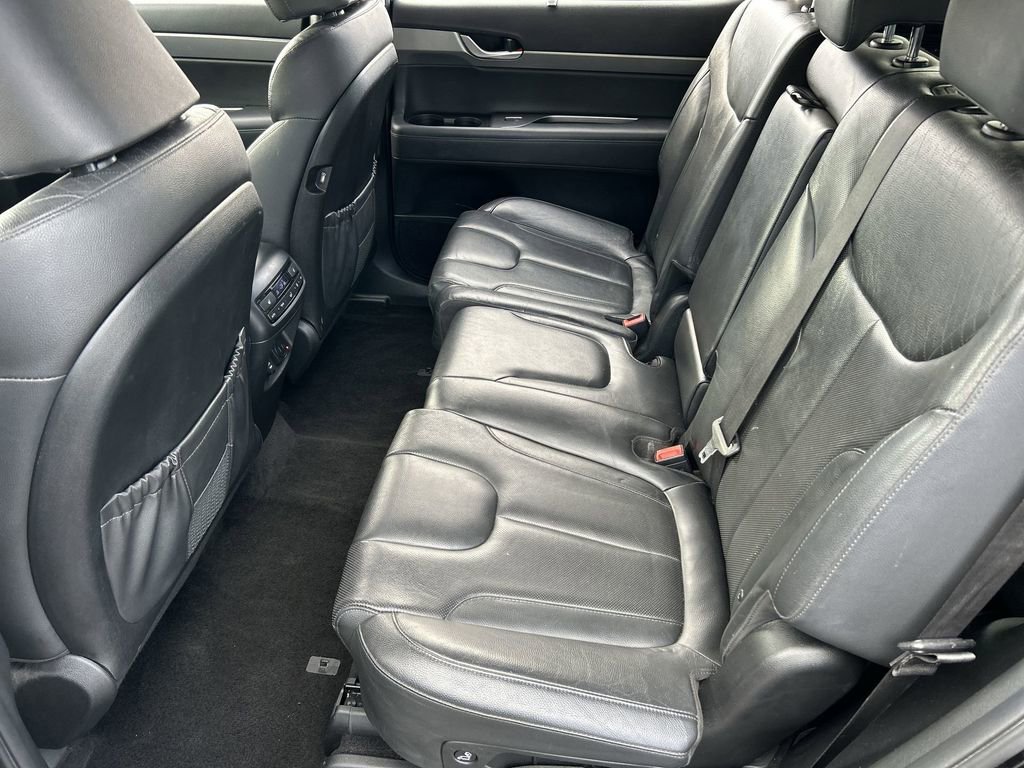 Used 2022 Hyundai Palisade SEL w/ 8P Bench Seat Package AWD/4WD image 26
