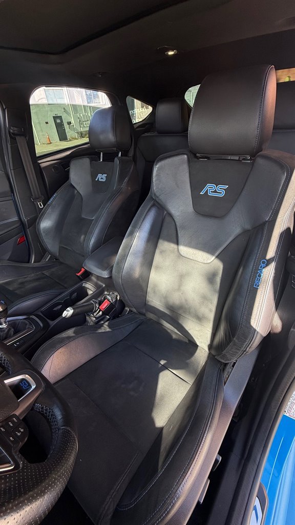 Used 2016 Ford Focus RS image 24